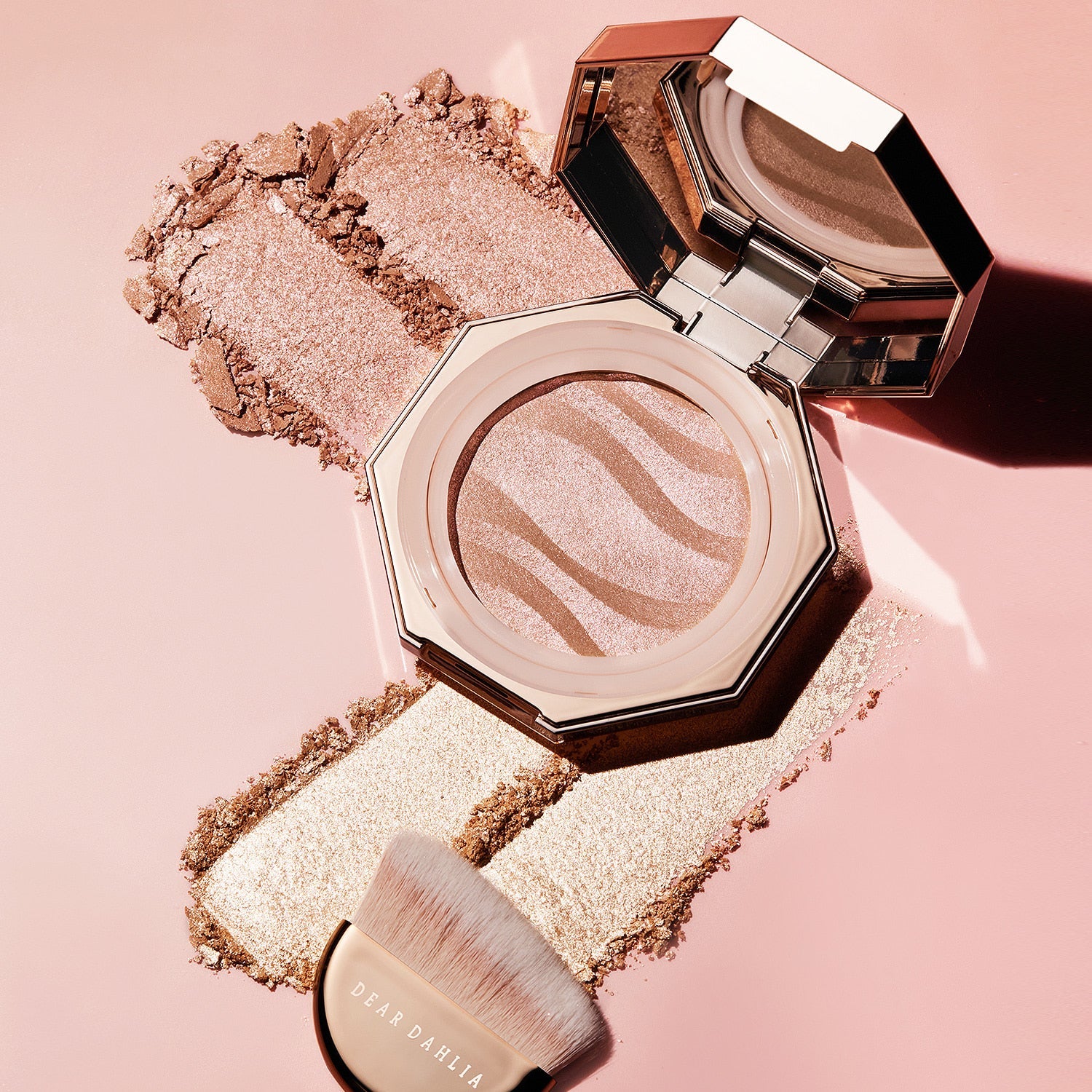 DEAR DAHLIA Endless Glow Illuminator