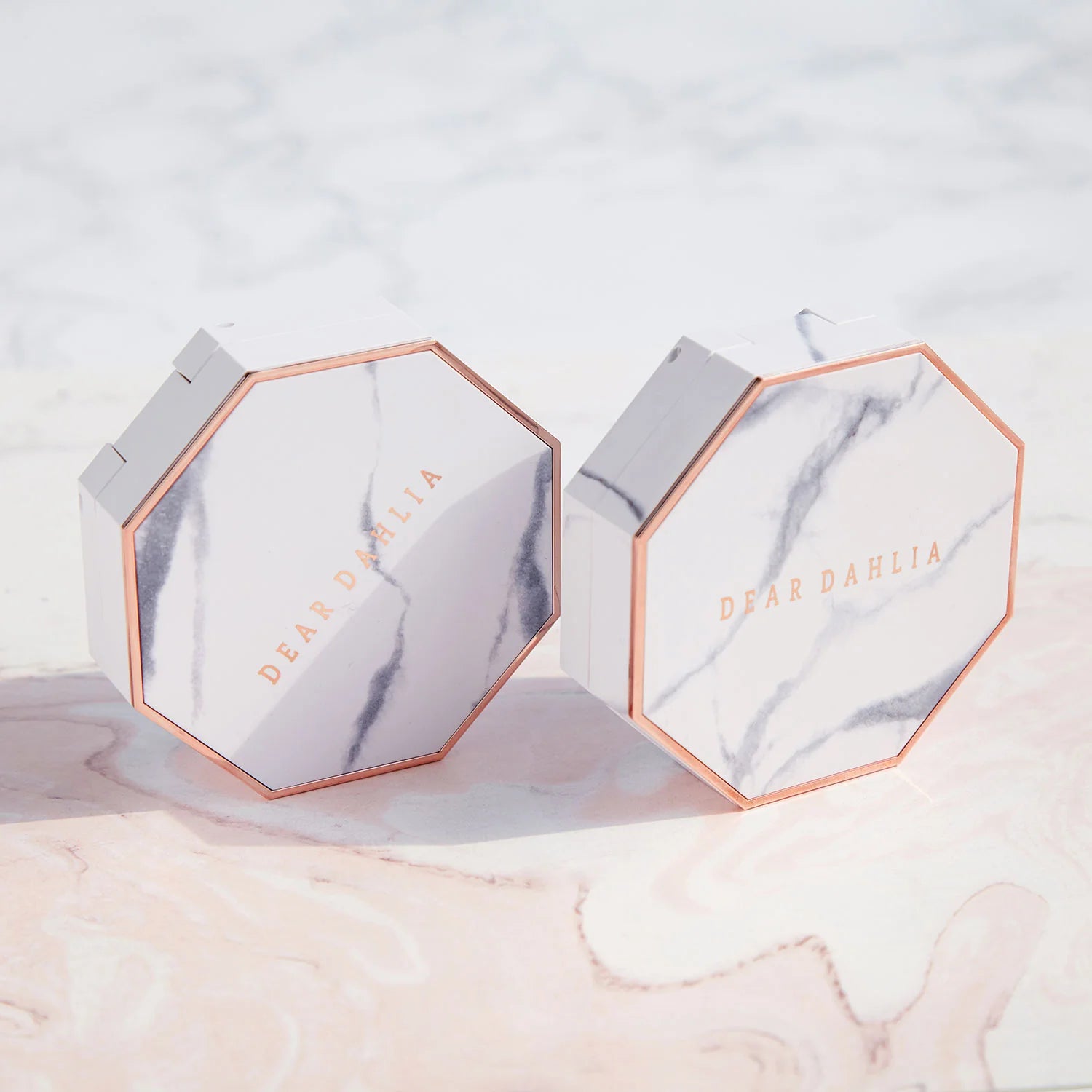 DEAR DAHLIA Skin Paraside Tone-Up Sun Cushion