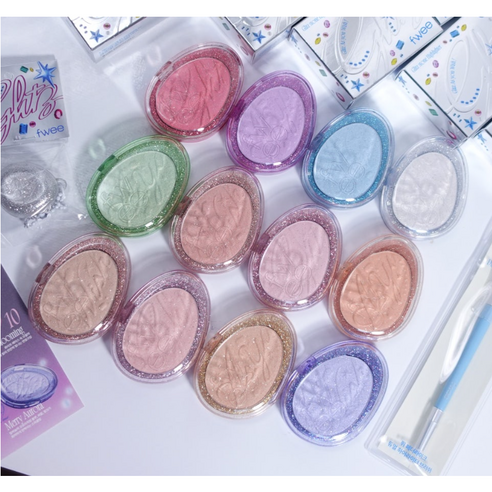 fwee Glitz Stone Highlighter